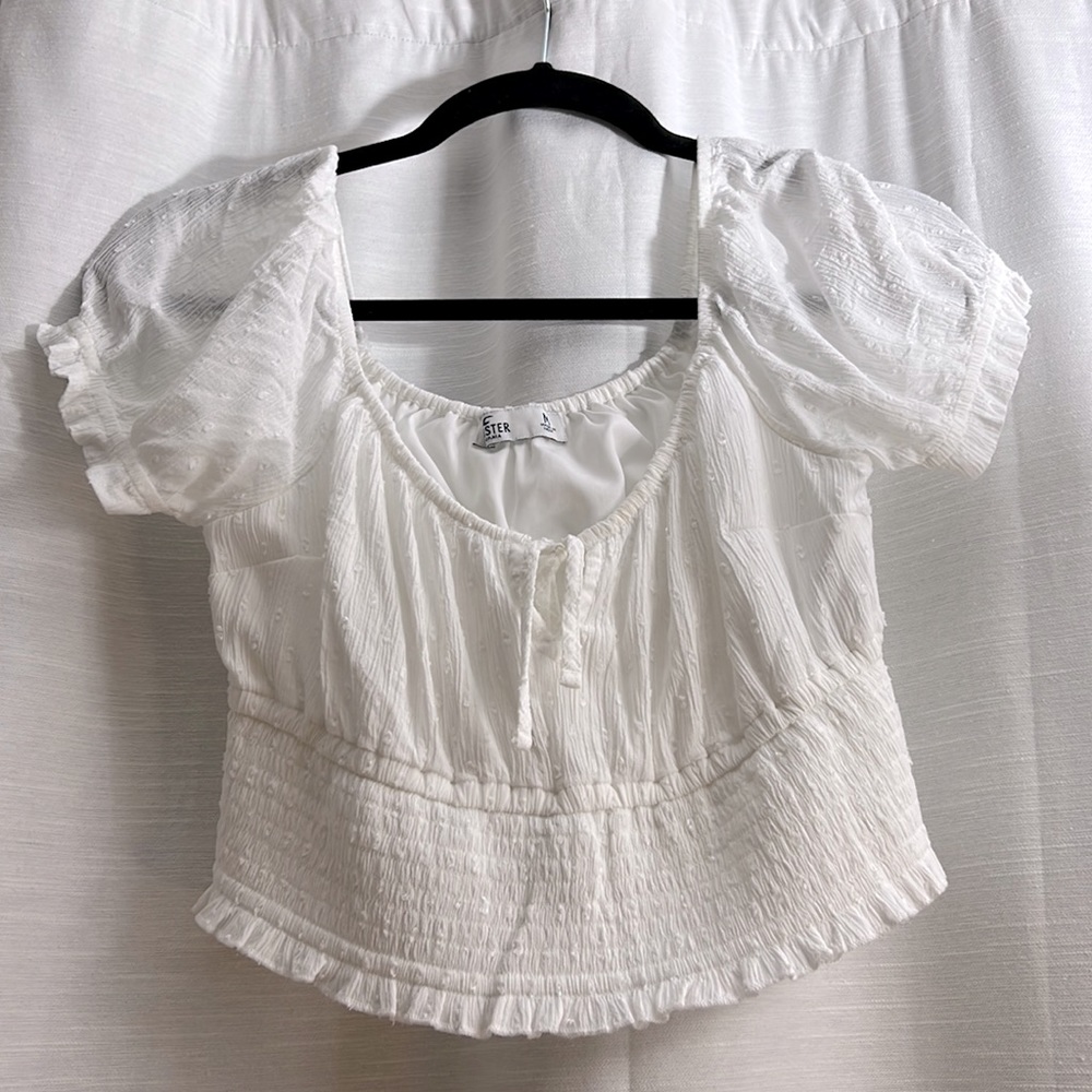 Hollister top